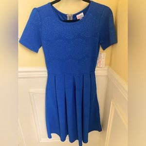 Lularoe Amelia dress with pockets. Size small.
